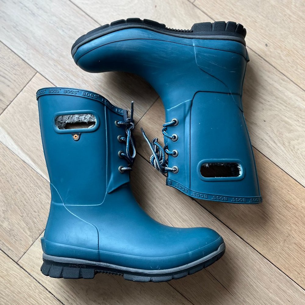 BOGS Amanda Plush Lace INSULATED BOOT - size 7